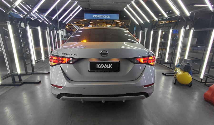 Nissan Sentra 2.0 ADVANCE CVT Sedan 2021