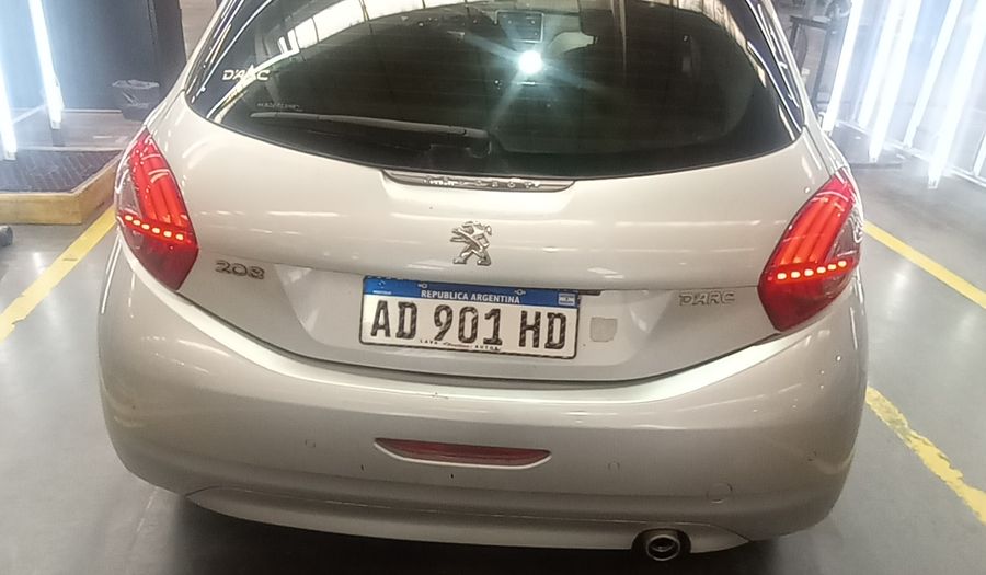 Peugeot 208 1.6 FELINE Hatchback 2019