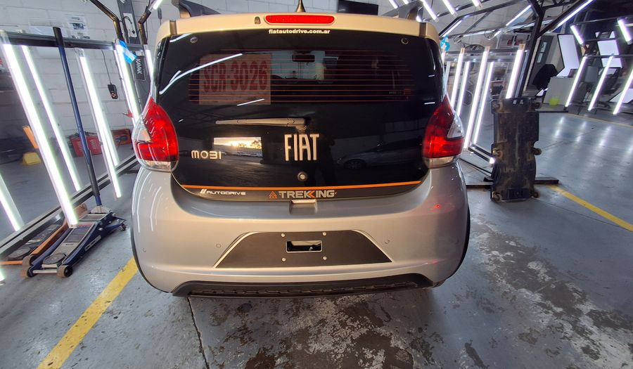 Fiat Mobi 1.0 TREKKING Hatchback 2025