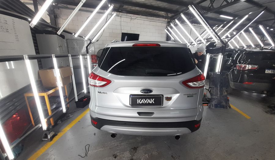Ford Kuga 2.0 TITANIUM 4WD AUTO Suv 2016