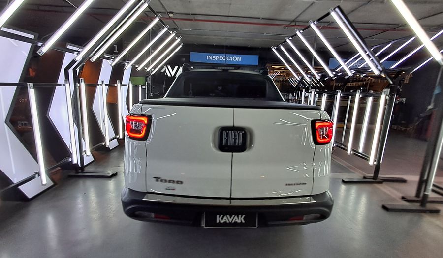 Fiat Toro 1.8 FREEDOM AUTO Pickup 2023