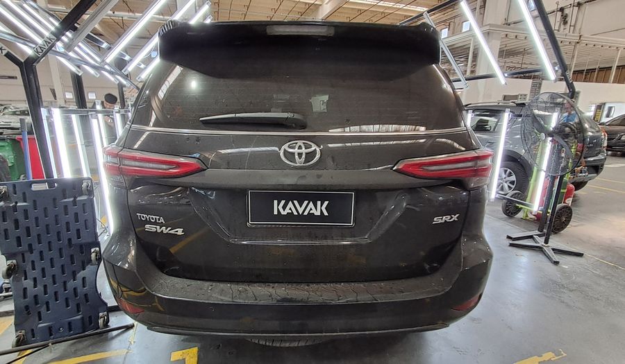 Toyota Sw4 2.8 TDI SRX AUTO 4WD Suv 2023
