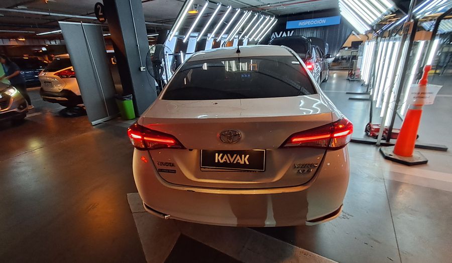 Toyota Yaris 1.5 XLS PACK CVT Sedan 2021