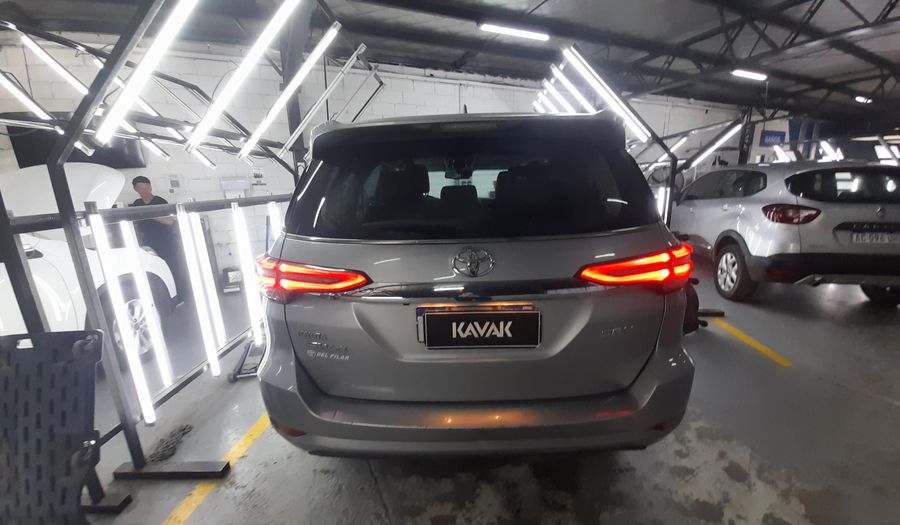 Toyota Sw4 2.8 TDI SRX AUTO 4WD Suv 2021