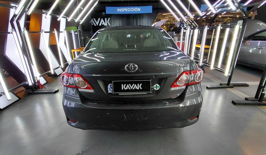 Toyota Corolla 1.8 XLI Sedan 2013
