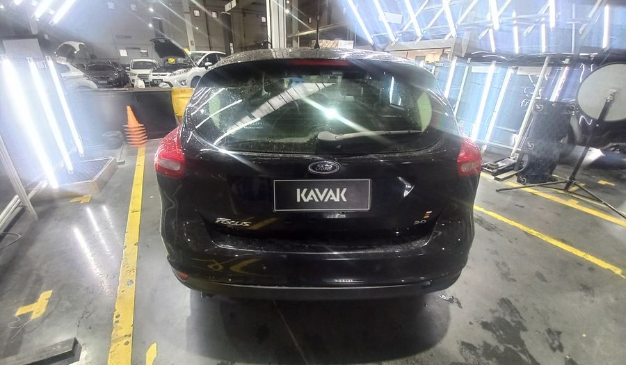 Ford Focus Iii 2.0 SE PLUS Hatchback 2016