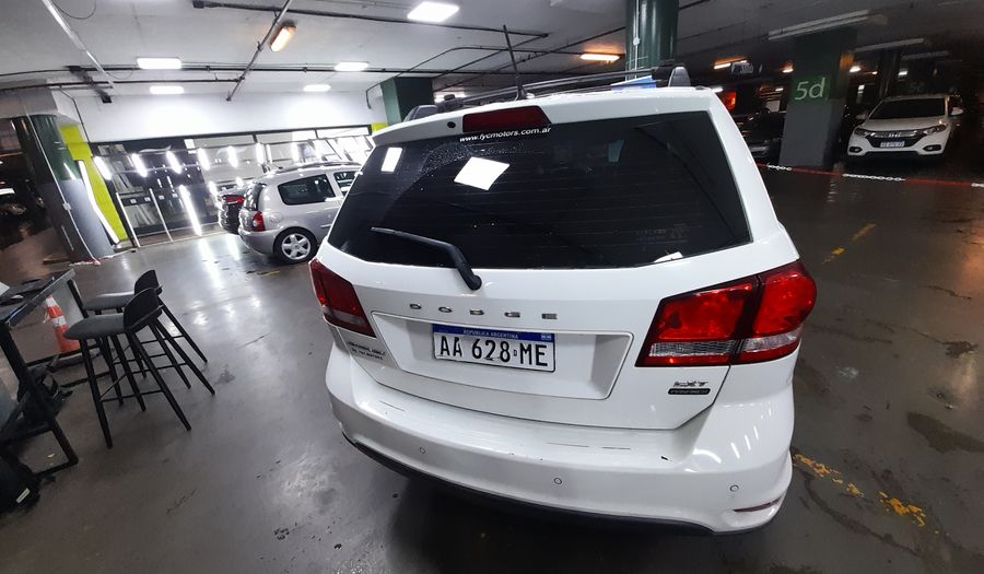 Dodge Journey 2.4 SXT TECHO DVD AUTO Suv 2016