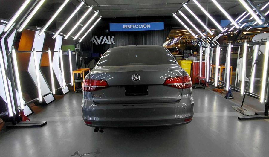 Volkswagen Vento 2.0 115CV ADVANCE Sedan 2016