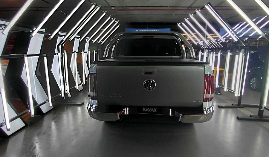 Volkswagen Amarok 2.0 TDI 180CV HIGHLINE 4X2 AUTO MY24 Pickup 2024