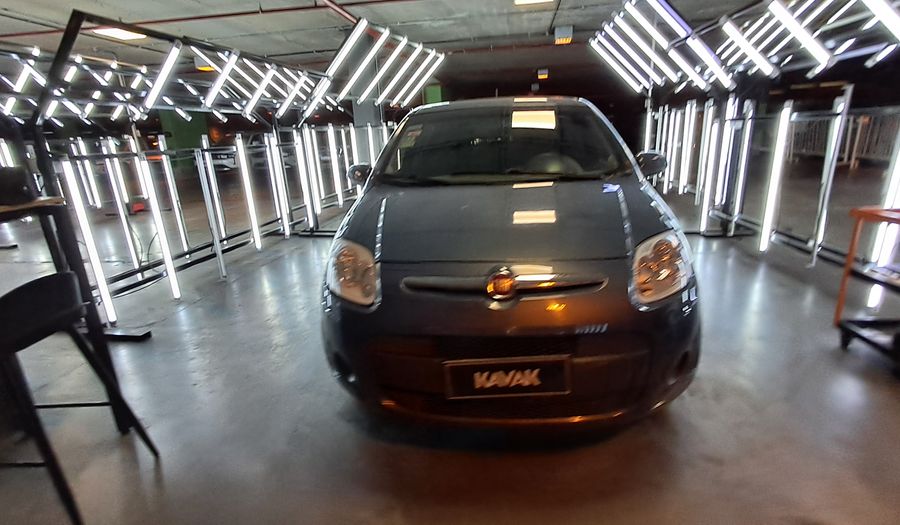 Fiat Palio 1.4 ATTRACTIVE Hatchback 2015