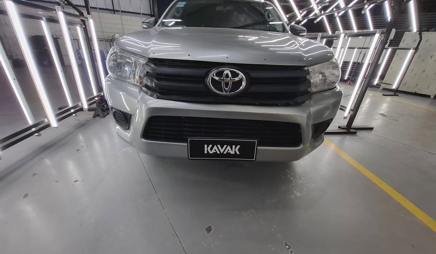 Toyota Hilux 2.4 TDI C/D DX 4X2 Pickup 2016