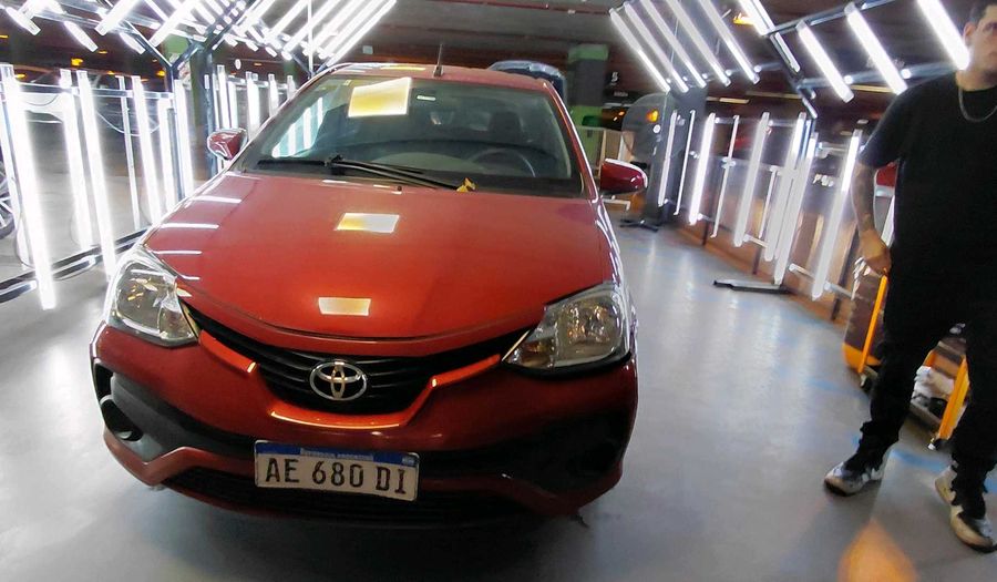 Toyota Etios 1.5 X Hatchback 2021