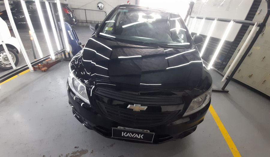 Chevrolet Onix 1.4 LT Hatchback 2016