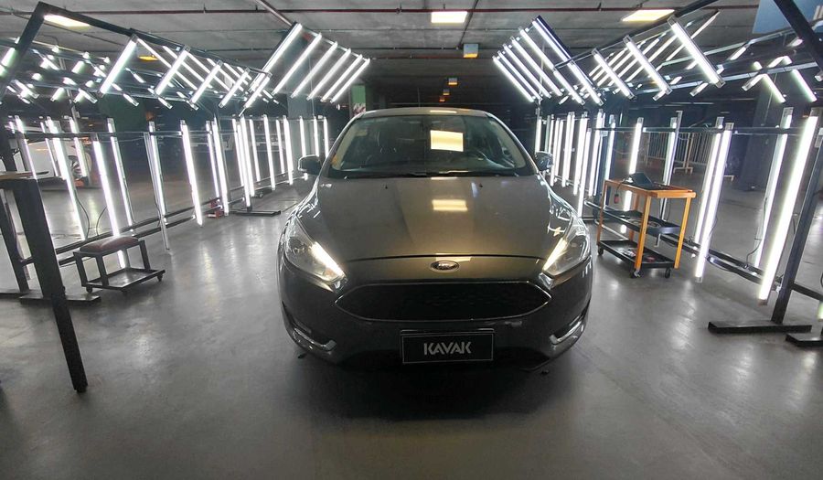 Ford Focus Iii 2.0 SE Sedan 2017