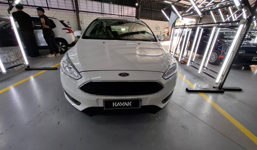 Ford Focus Iii 2.0 SE AT Hatchback 2018