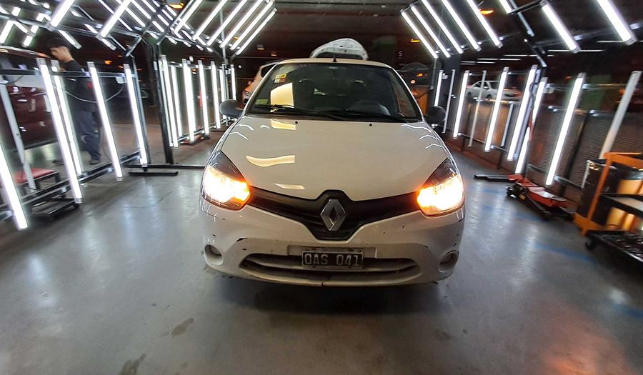 Renault Clio 1.1 CONFORT PLUS Hatchback 2014
