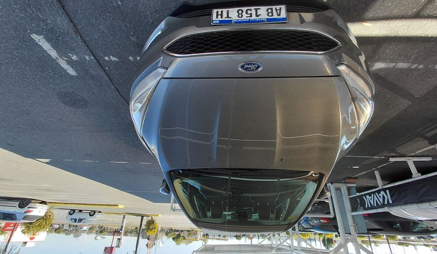 Ford Focus Iii 2.0 SE PLUS AT Hatchback 2017