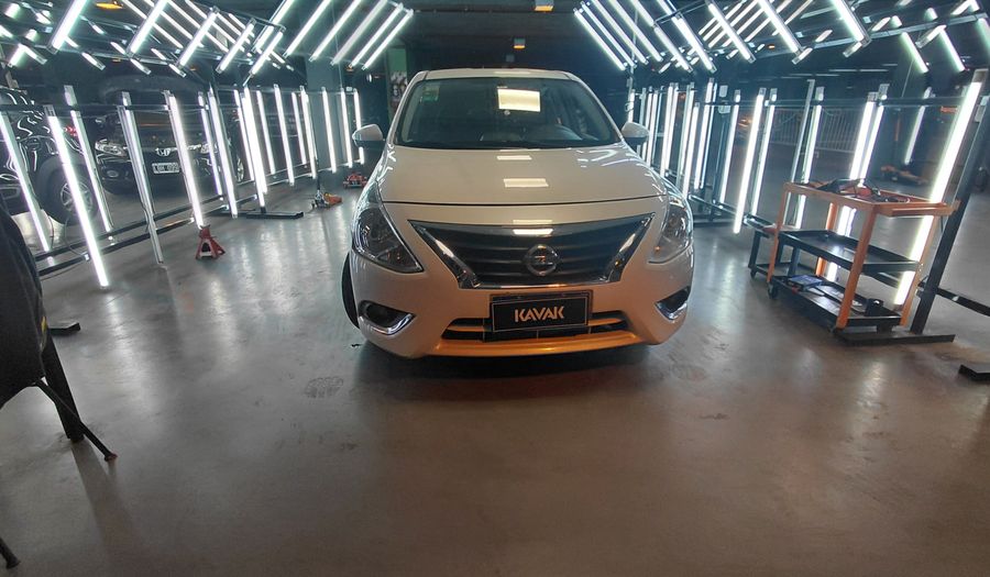 Nissan Versa 1.6 ADVANCE CVT Sedan 2020