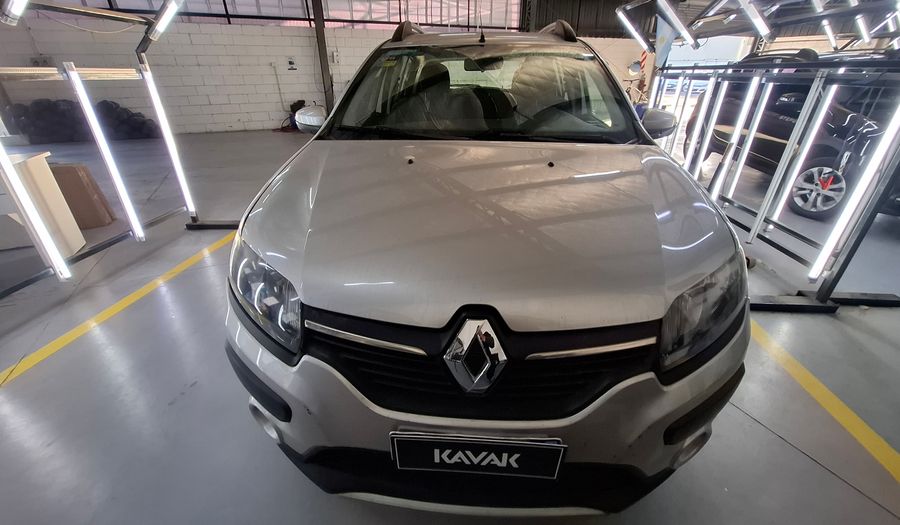 Renault Sandero Stepway 1.6 STEPWAY PRIVILEGE Hatchback 2017