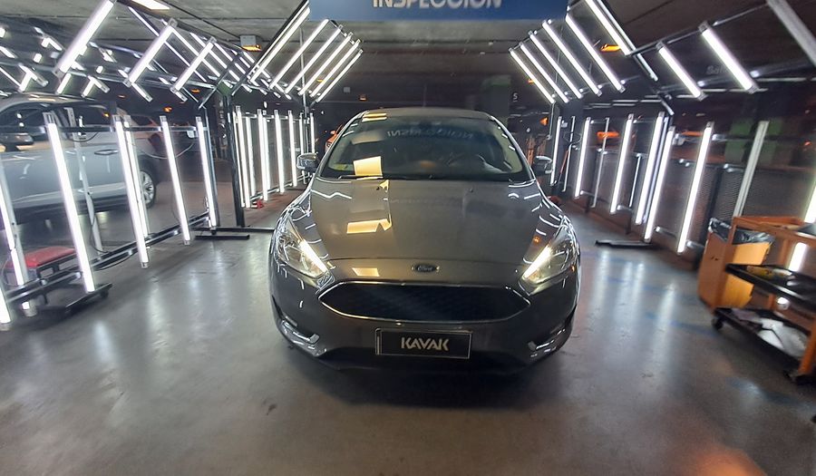 Ford Focus Iii 2.0 SE Hatchback 2017