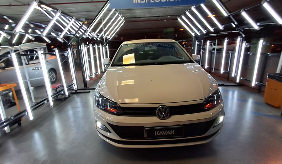 Volkswagen Polo 1.6 MSI TRENDLINE Hatchback 2018