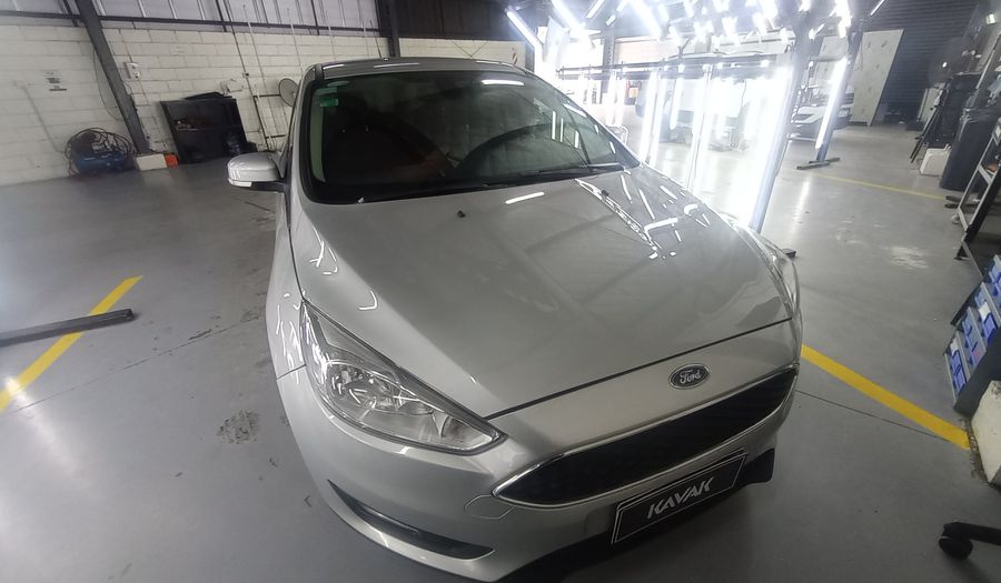 Ford Focus Iii 1.6 S Hatchback 2017