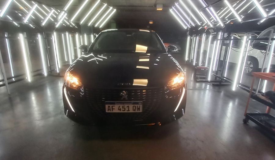 Peugeot 208 1.6L ACTIVE Hatchback 2022