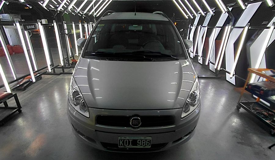 Fiat Idea 1.6 16V ESSENCE Minivan 2011