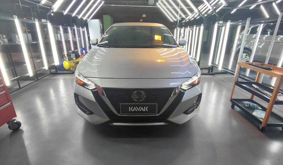 Nissan Sentra 2.0 ADVANCE CVT Sedan 2021