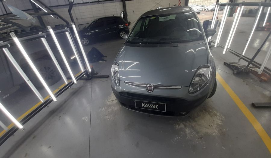 Fiat Punto 1.4 ATTRACTIVE 5P Hatchback 2016