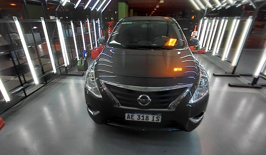 Nissan Versa 1.6 ADVANCE CVT Sedan 2020