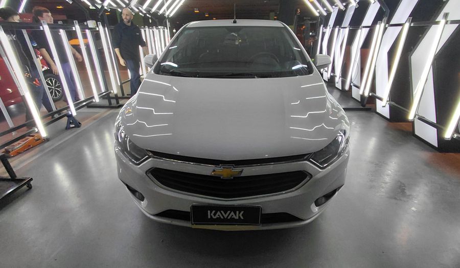 Chevrolet Onix 1.4 LTZ AT Hatchback 2018