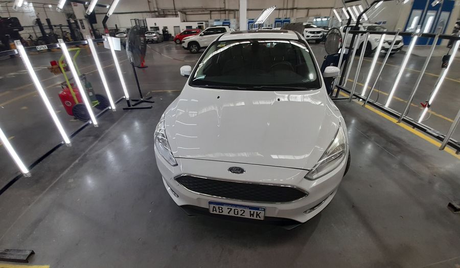 Ford Focus Iii 2.0 SE PLUS Hatchback 2017