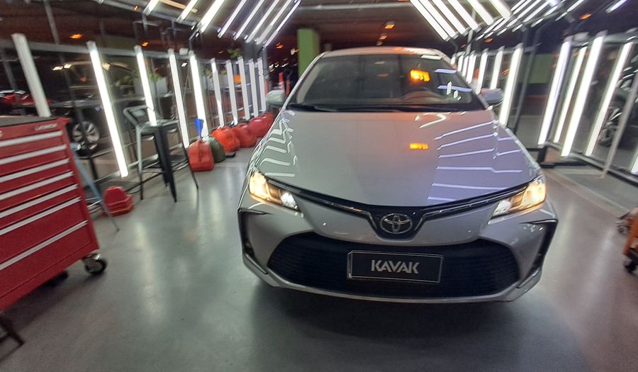 Toyota Corolla 2.0 XLI CVT Sedan 2023