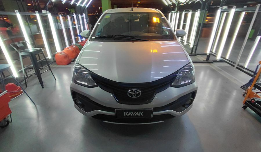 Toyota Etios 1.5 XLS PACK Sedan 2022
