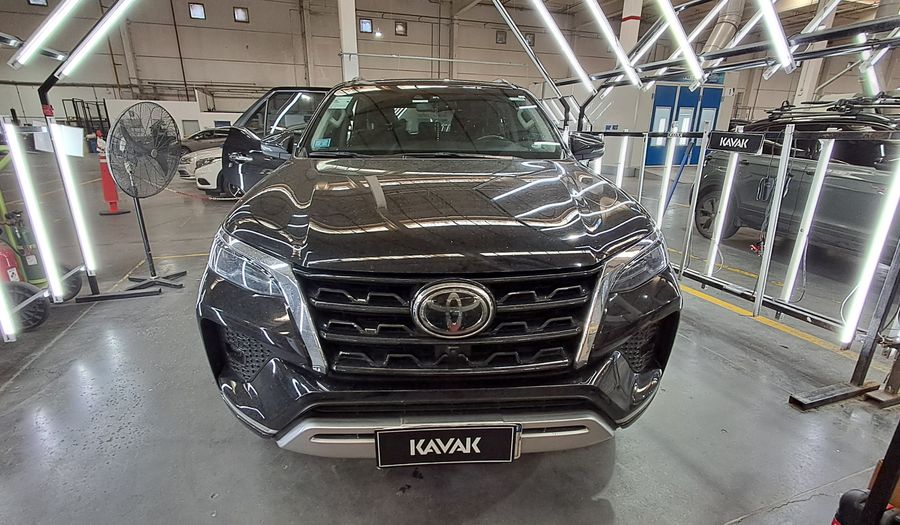 Toyota Sw4 2.8 TDI SRX AUTO 4WD Suv 2023