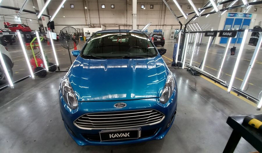 Ford Fiesta Kinetic Design 1.6 S Hatchback 2016
