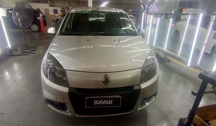 Renault Sandero 1.6 16V PRIVILEGE NAV Hatchback 2014