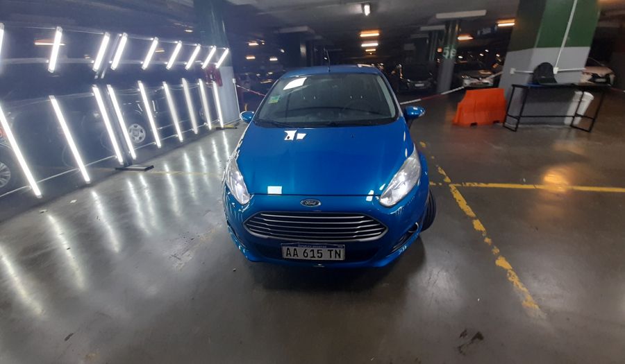 Ford Fiesta Kinetic Design 1.6 SE Hatchback 2016