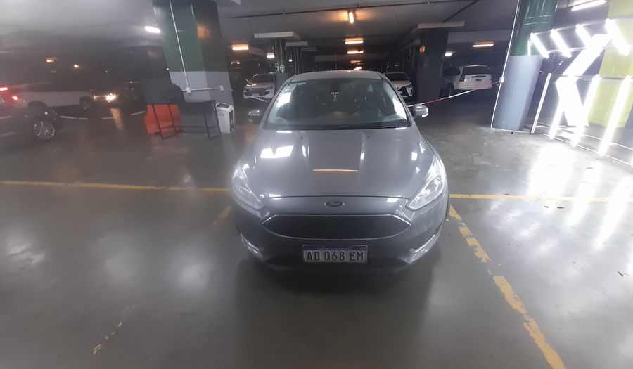 Ford Focus Iii 2.0 SE Hatchback 2017