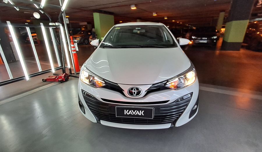 Toyota Yaris 1.5 XLS PACK CVT Sedan 2021
