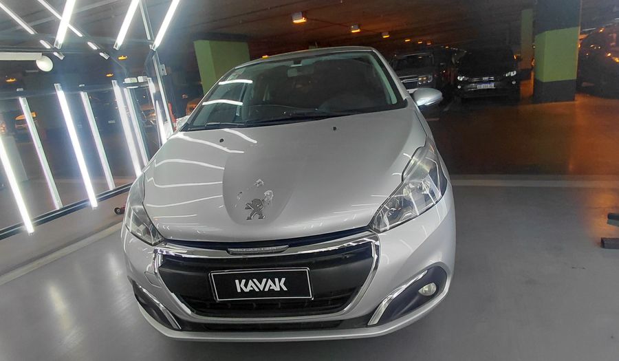Peugeot 208 1.6 ALLURE Hatchback 2017