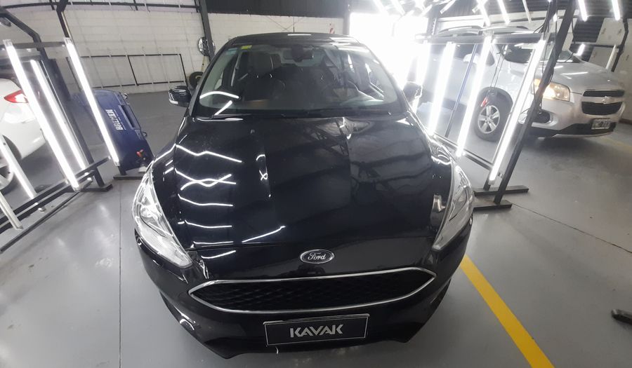 Ford Focus Iii 2.0 SE PLUS Hatchback 2016