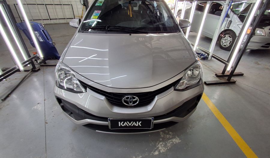 Toyota Etios 1.5 X Hatchback 2018
