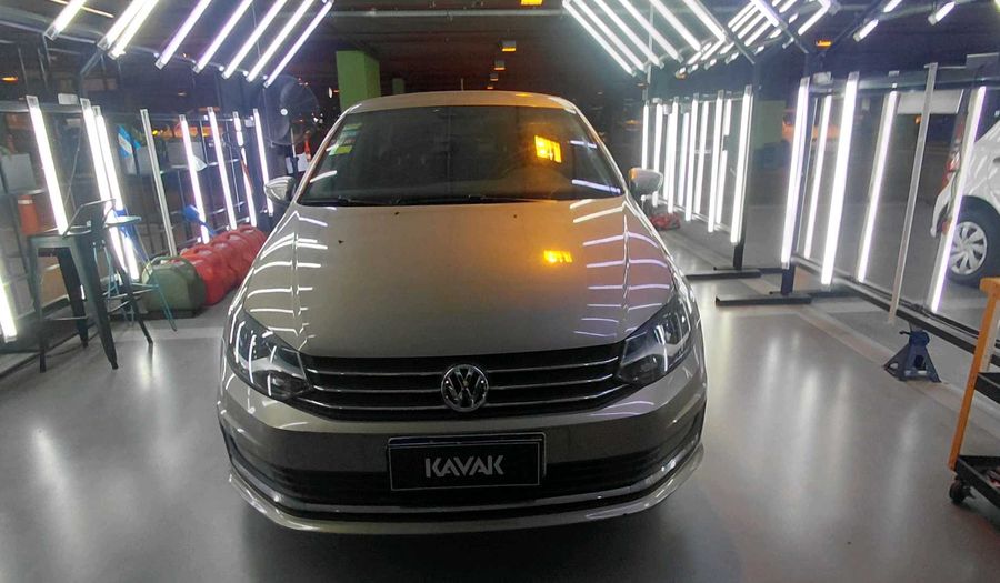 Volkswagen Polo 1.6 COMFORTLINE TIPTRONIC Sedan 2016