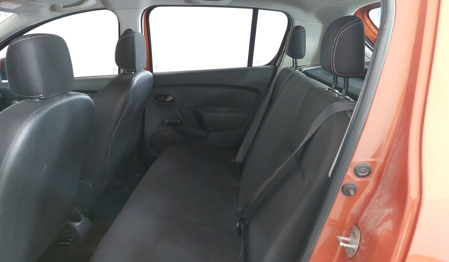 Renault Sandero 1.6 EXPRESSION MT Hatchback 2017