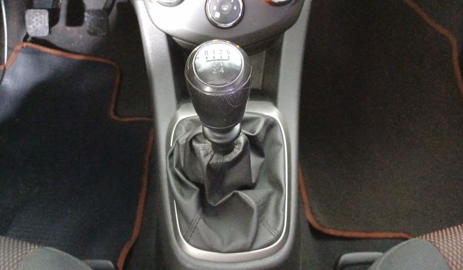 Chevrolet Sonic 1.6 MT D LT Sedan 2016