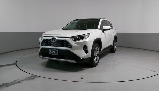 Toyota • RAV4