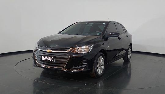 Chevrolet • Onix Plus