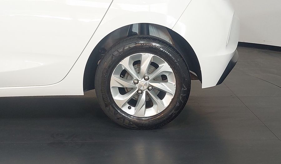 Chevrolet Onix 1.0 LT Hatchback 2021